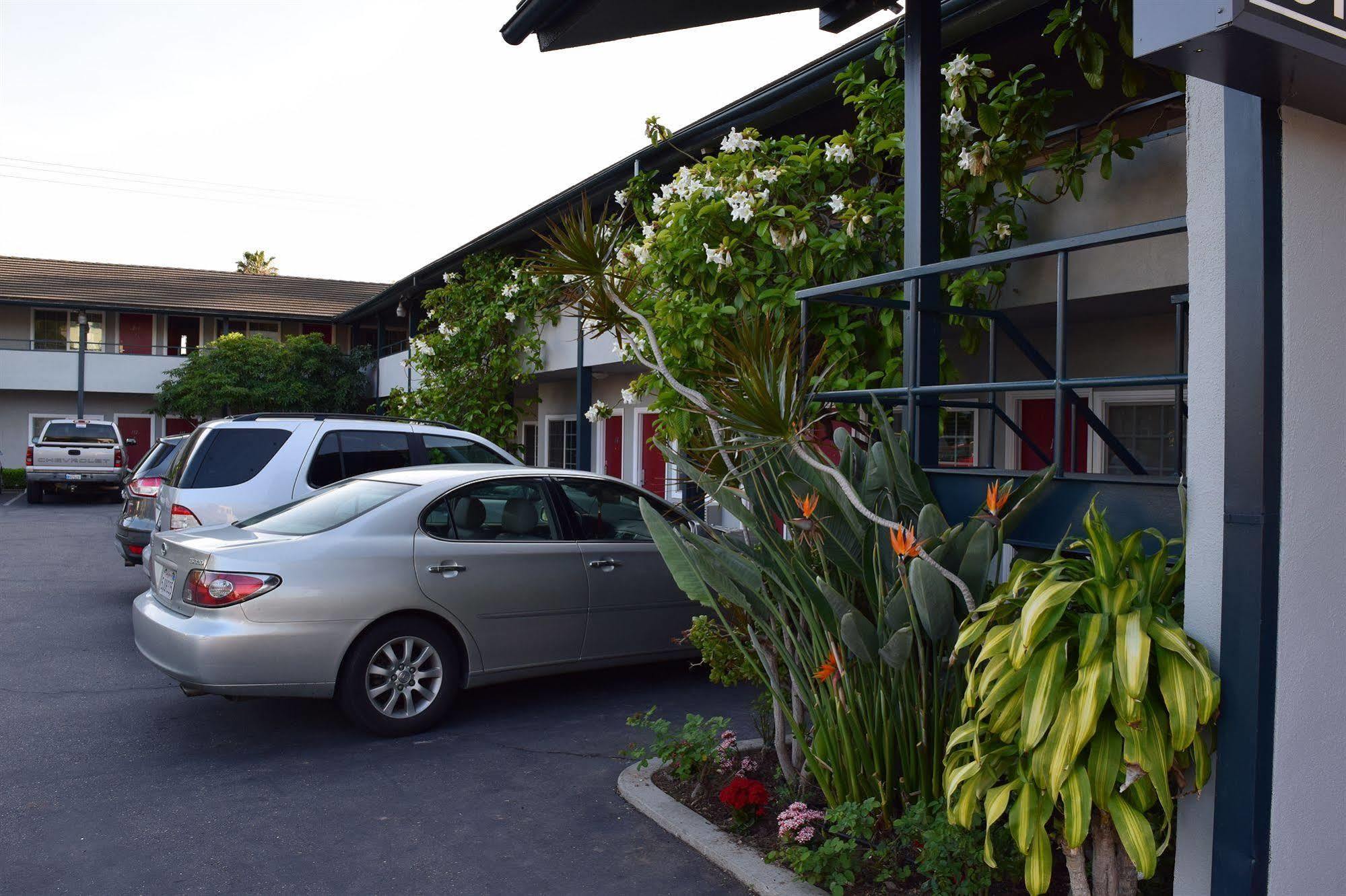 Rose Garden Inn Santa Barbara Exterior foto